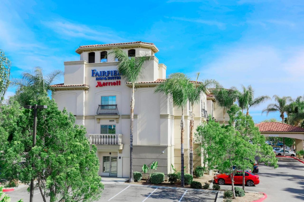 Fairfield Inn & Suites Temecula Exterior photo